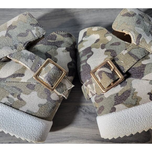 Pink‎ Lily Womens Size US 9 Kacy Camo Sneaker Wedge Pre-Owned - Picture 6 of 10